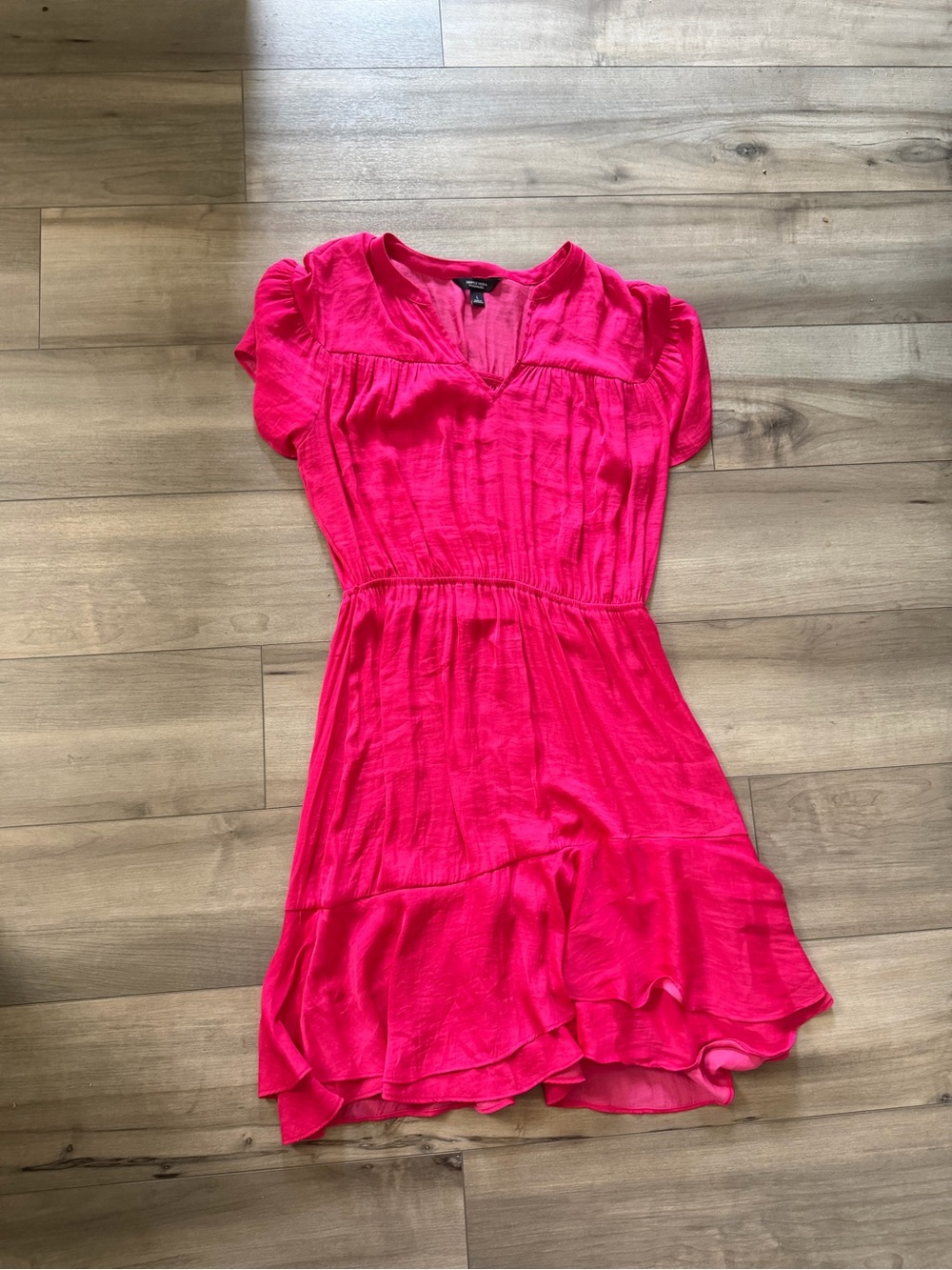Simply Vera Wang Pink Short Sleeve V-Neck Ruffle Hem Dress Large